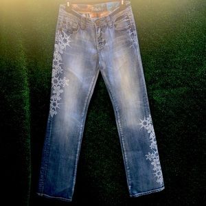Adiktd Jeans